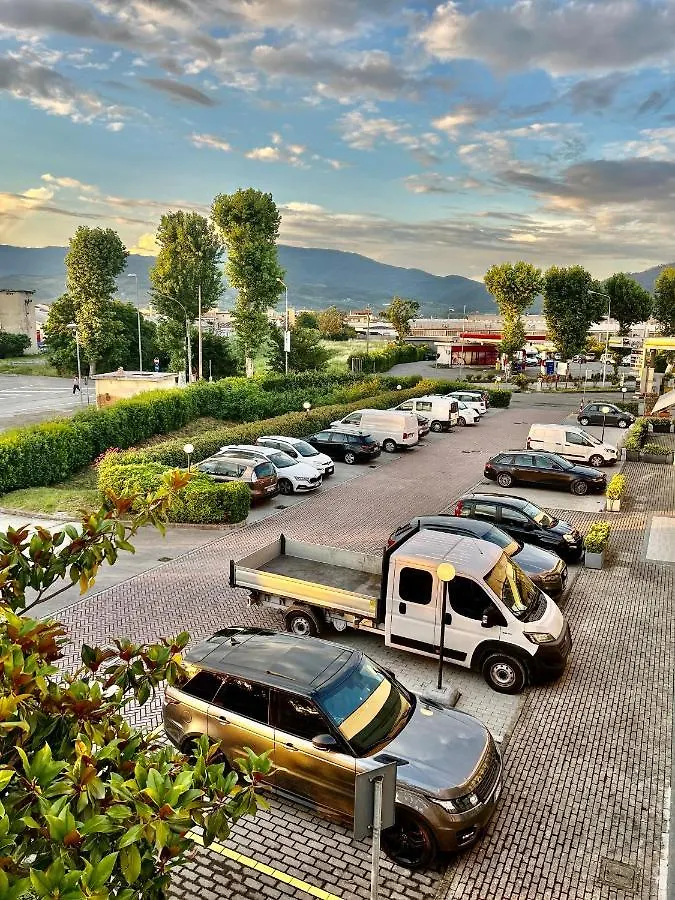 Hotel Ristorante Trendy 3*, Prato (Prato) Italy