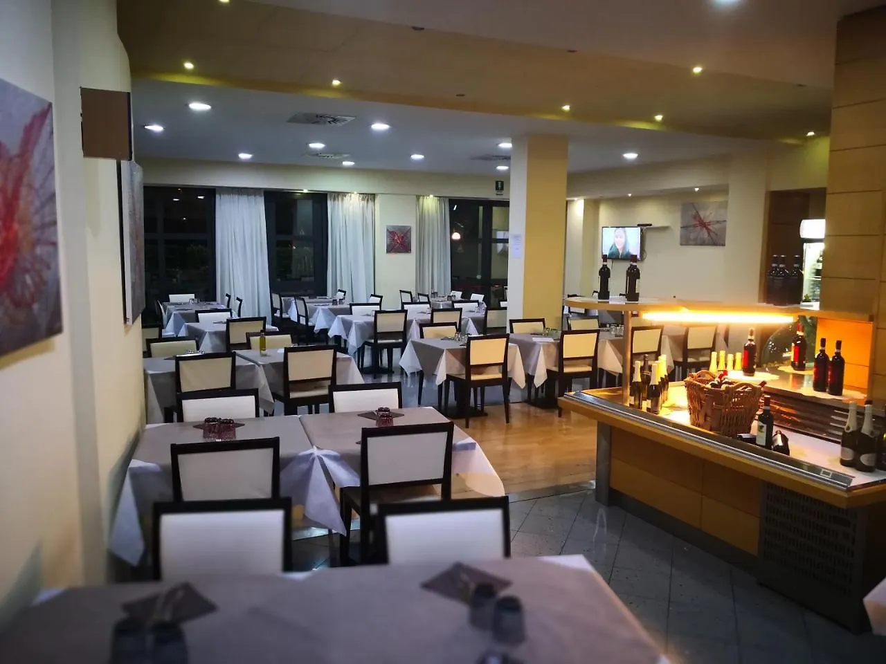 Hotel Ristorante Trendy 3*, Prato (Prato) Italy
